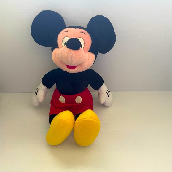 Vintage Mickey Mouse stuffed animal - Picture 1 of 5